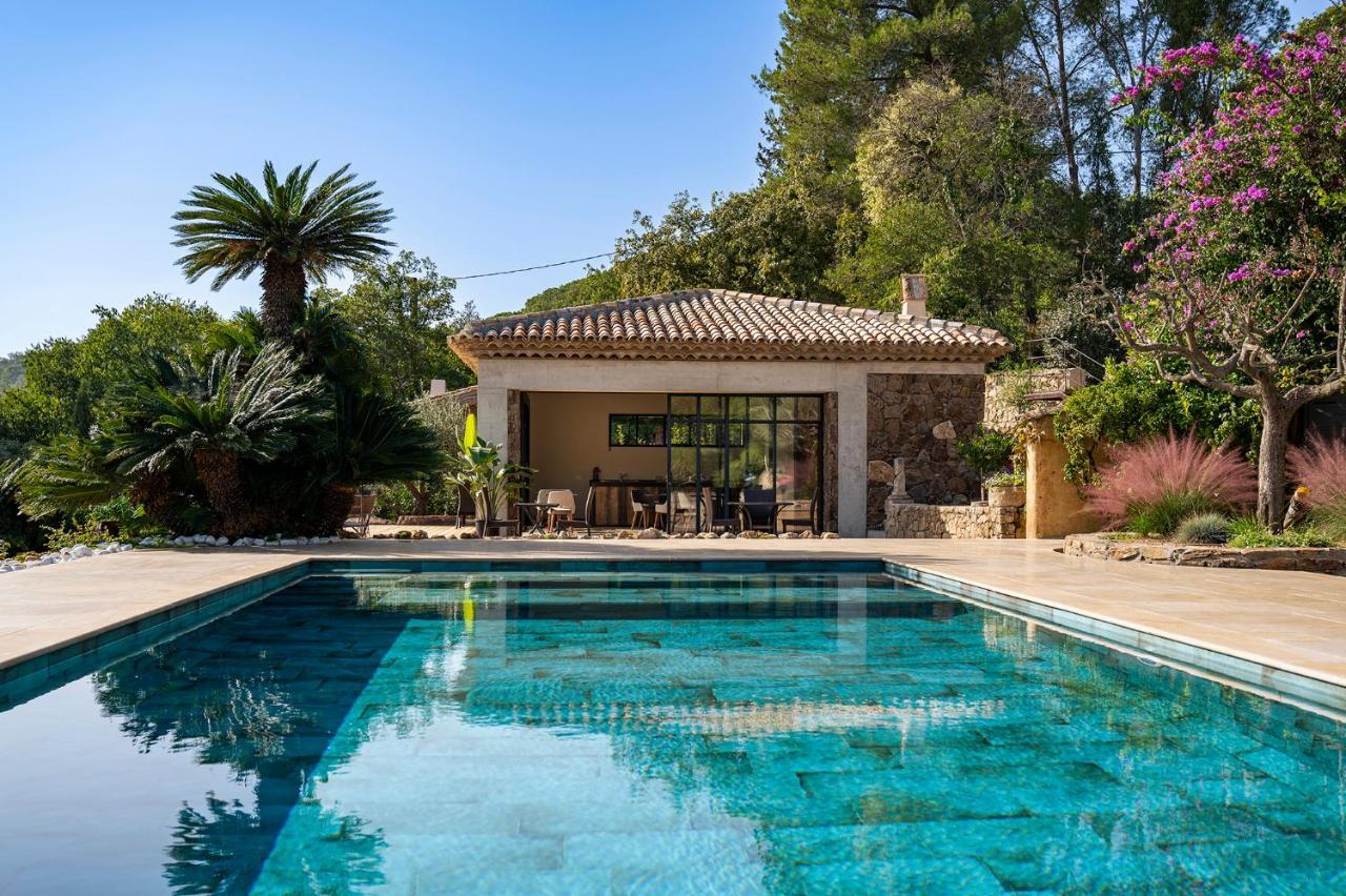 Le Clos De Mansart Grimaud Exteriör bild